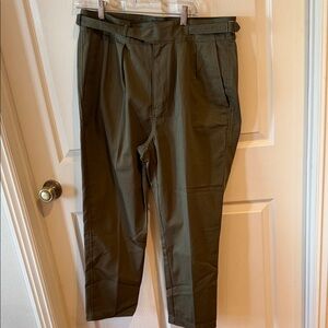 Todd Snyder Olive Green Chinos with Built-In Belt Sz 34/30.  NWOT Box37